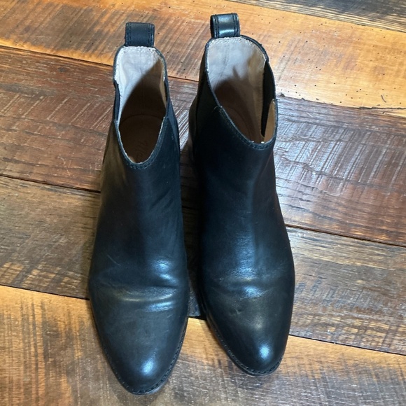Madewell The Carina Black Leather Chelsea Boots | Women’s Size 6 - Picture 2 of 11